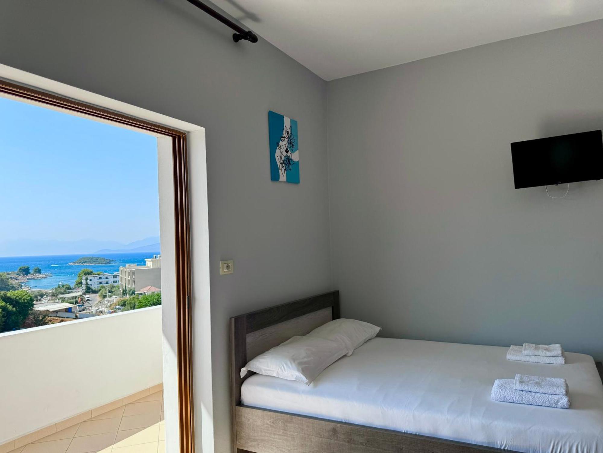 Jeti Villa *